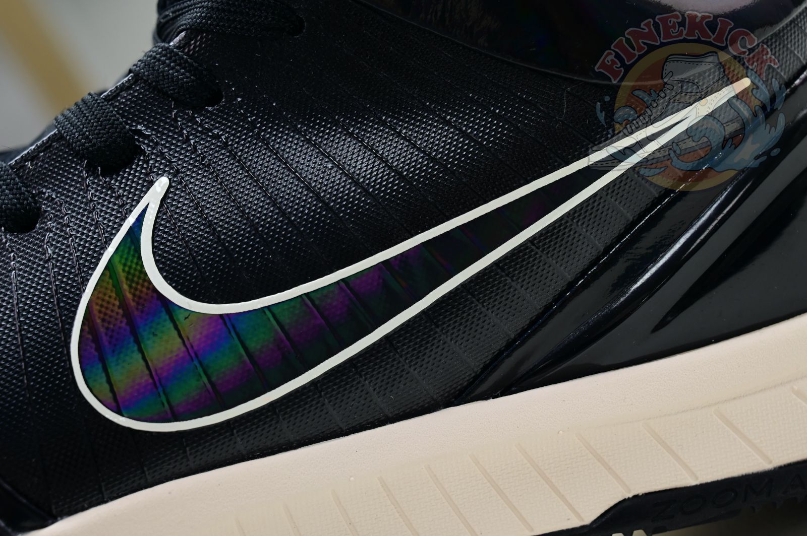 UNDEFEATED x Nike Zoom Kobe 4 Protro