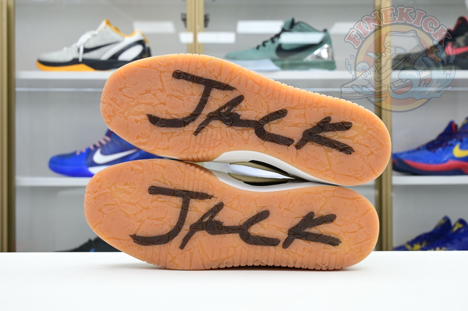 Travis Scott x Jordan Executive The Check