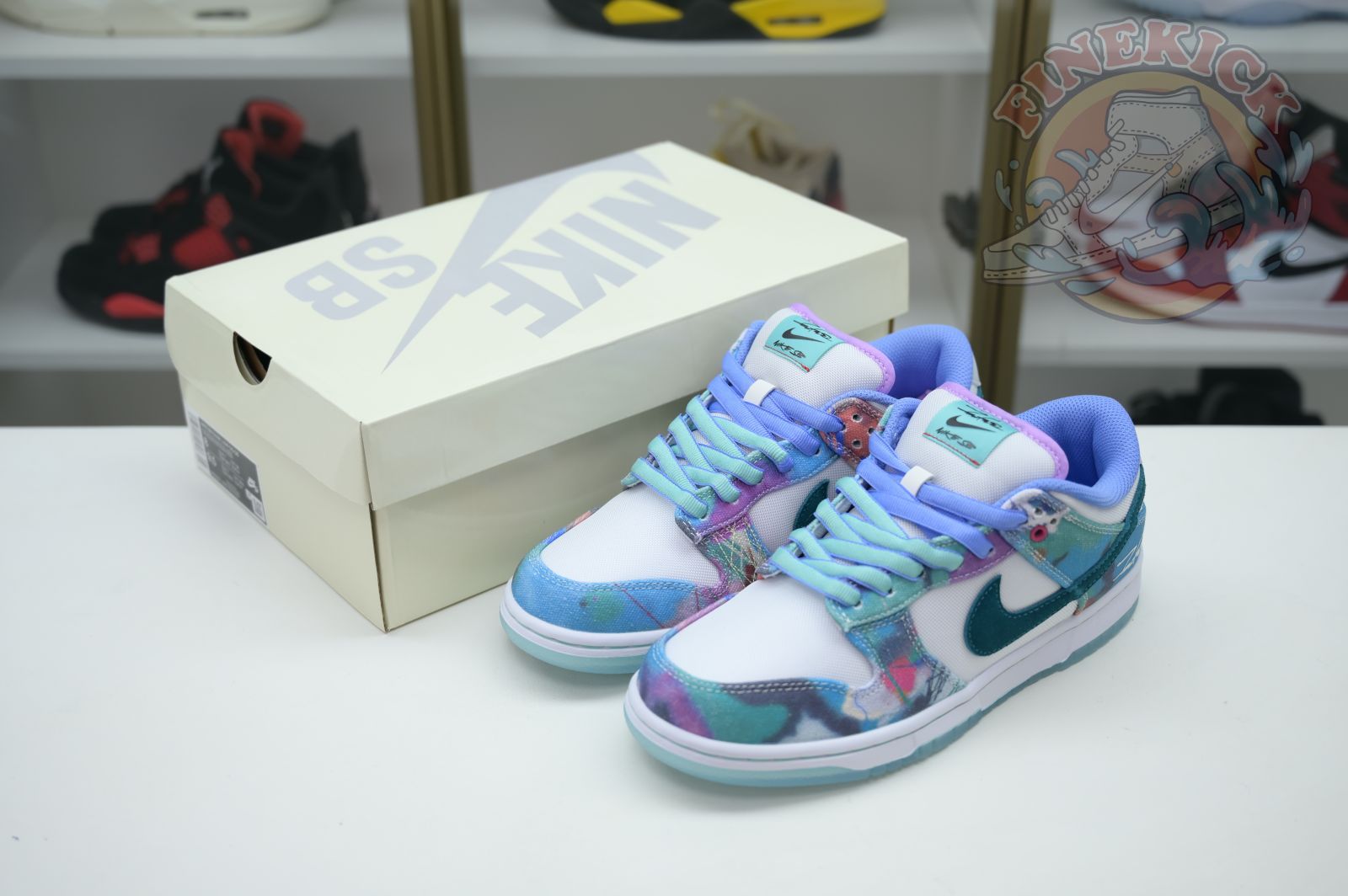 Futura Laboratories x Nike Dunk SB