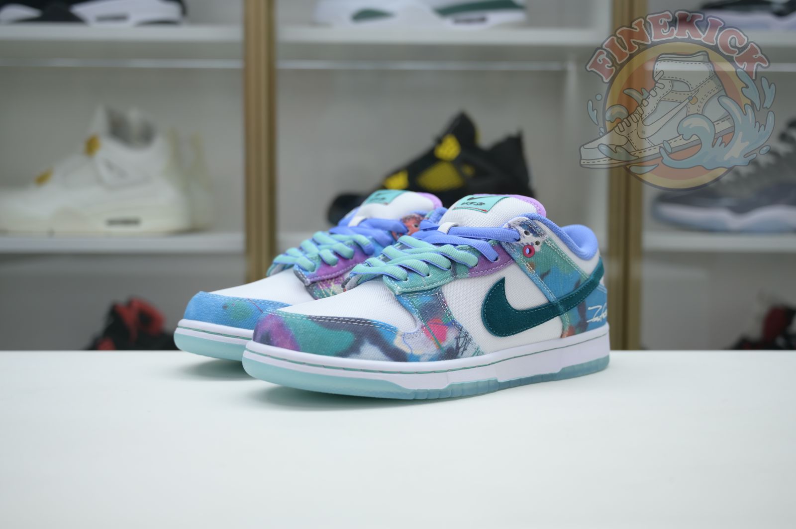 Futura Laboratories x Nike Dunk SB