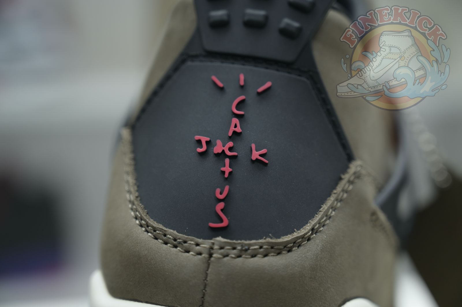 AIR JORDAN 4 RETRO COLOR