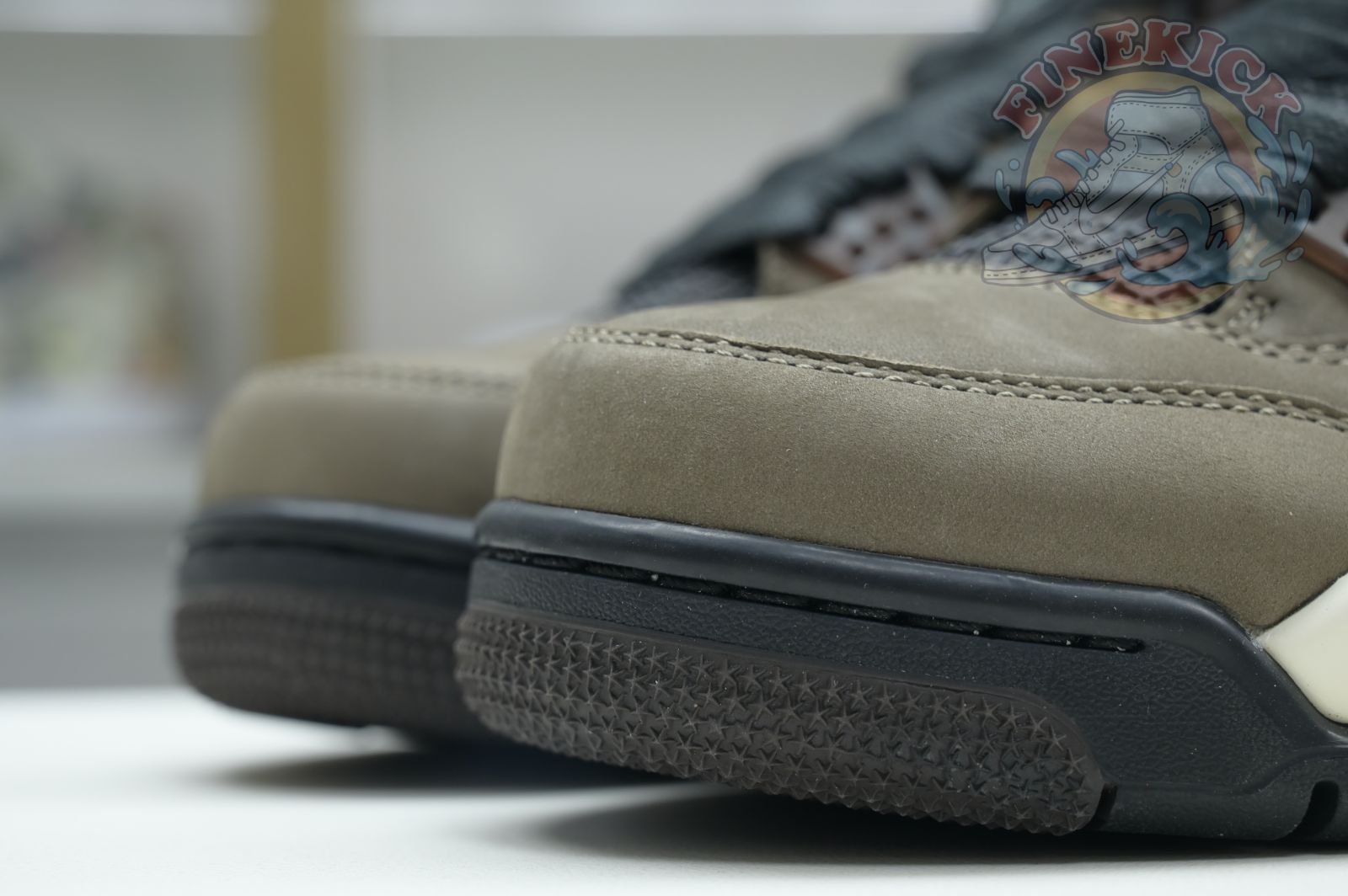 AIR JORDAN 4 RETRO COLOR