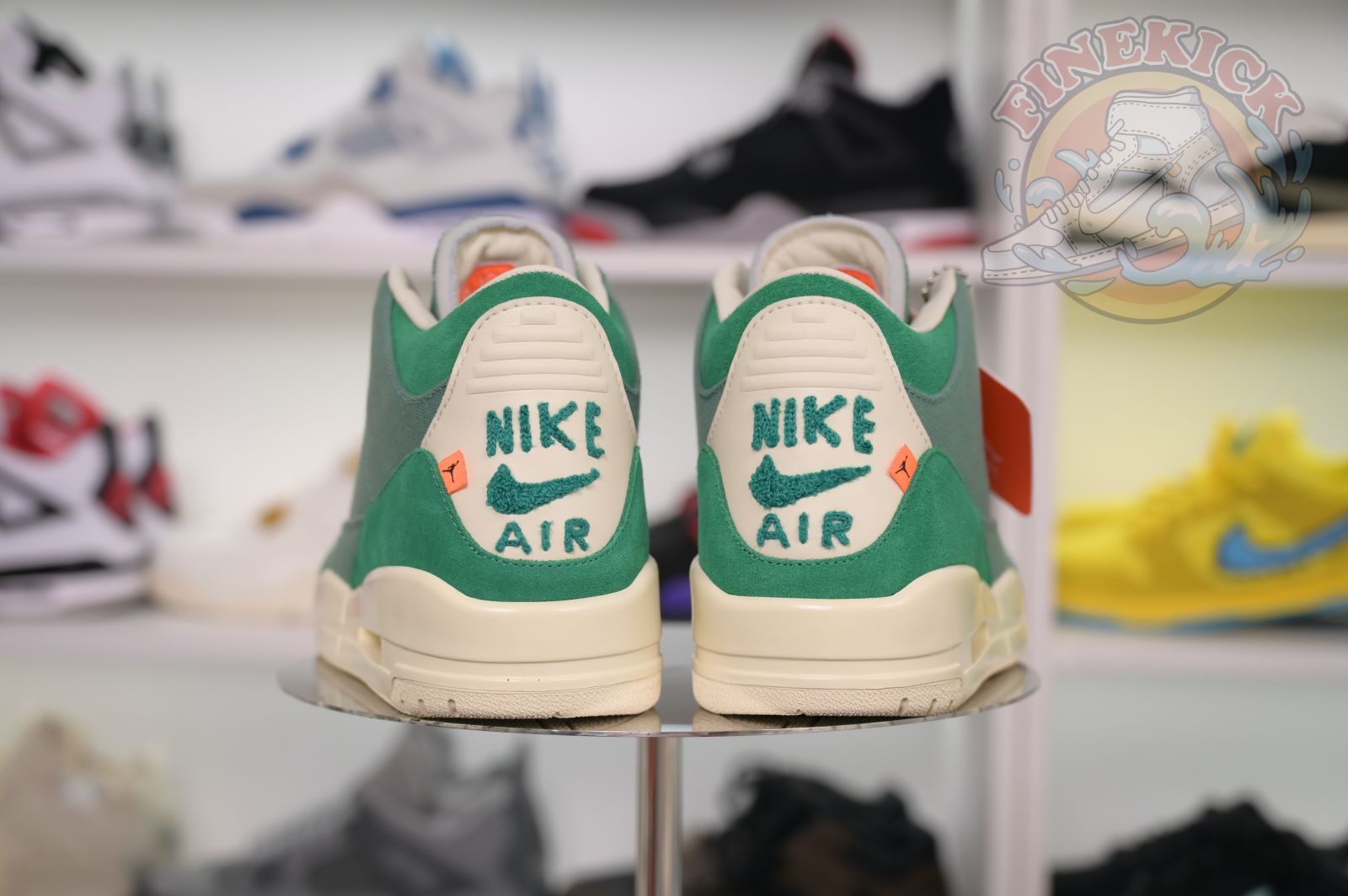 Air Jordan 3 OG WMNS