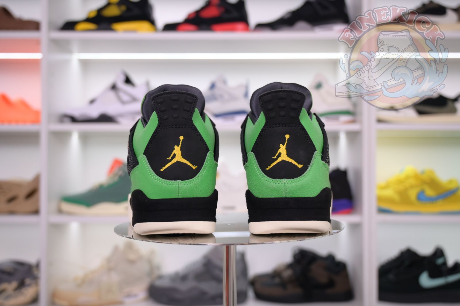 Air Jordan 4 Manila