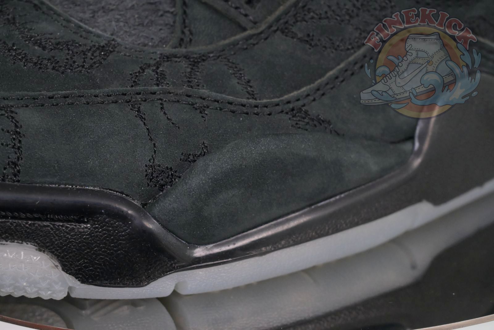 Air Jordan 4 kaws black