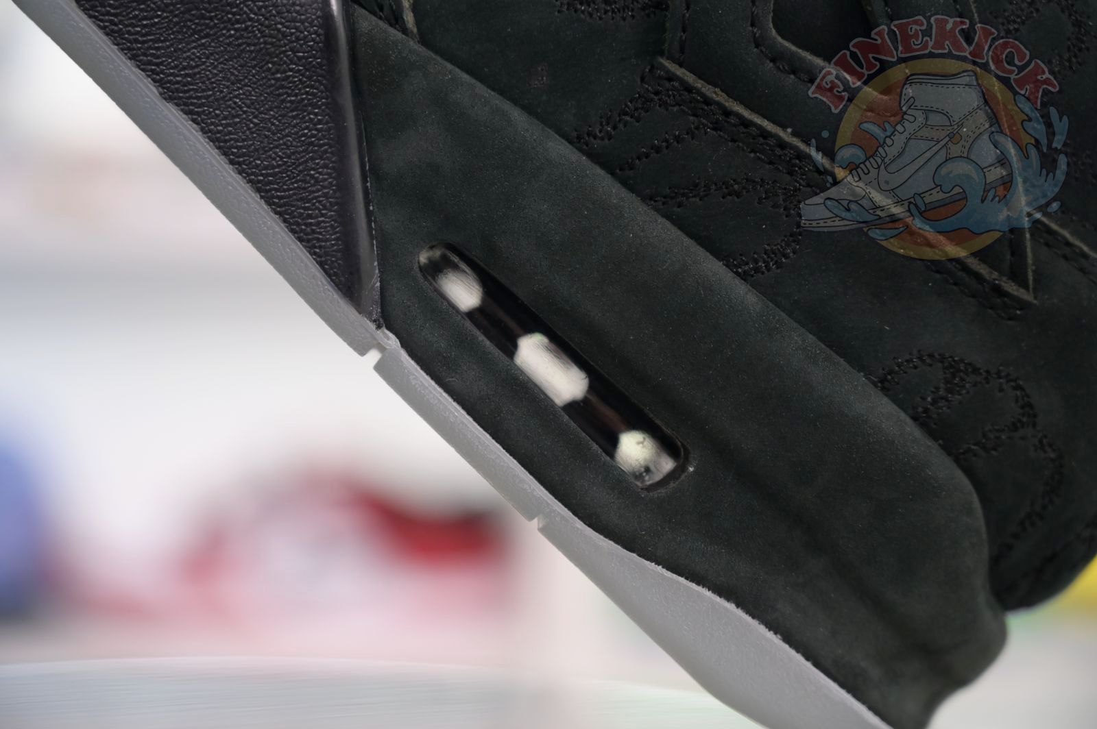 Air Jordan 4 kaws black