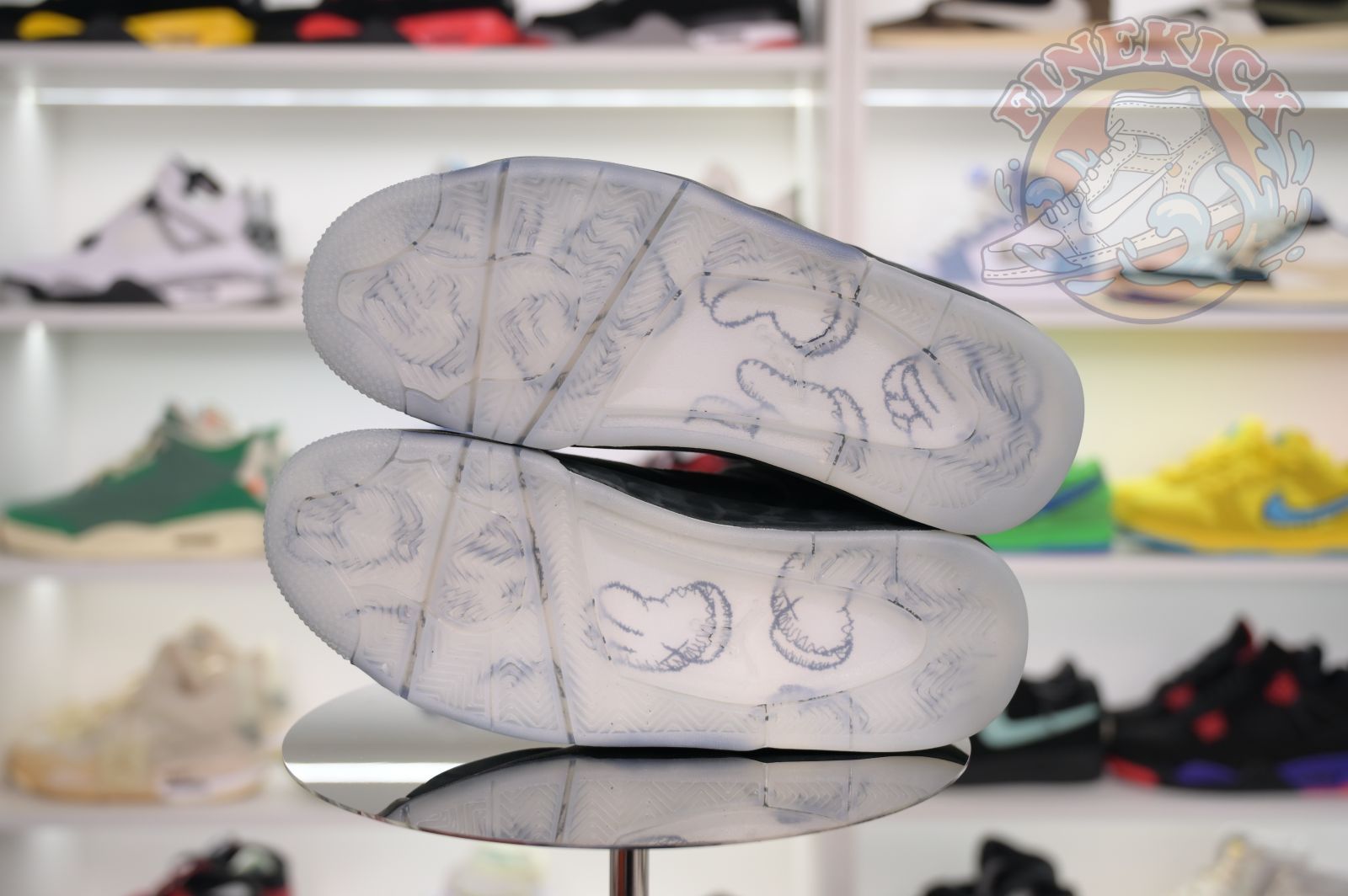 Air Jordan 4 kaws black