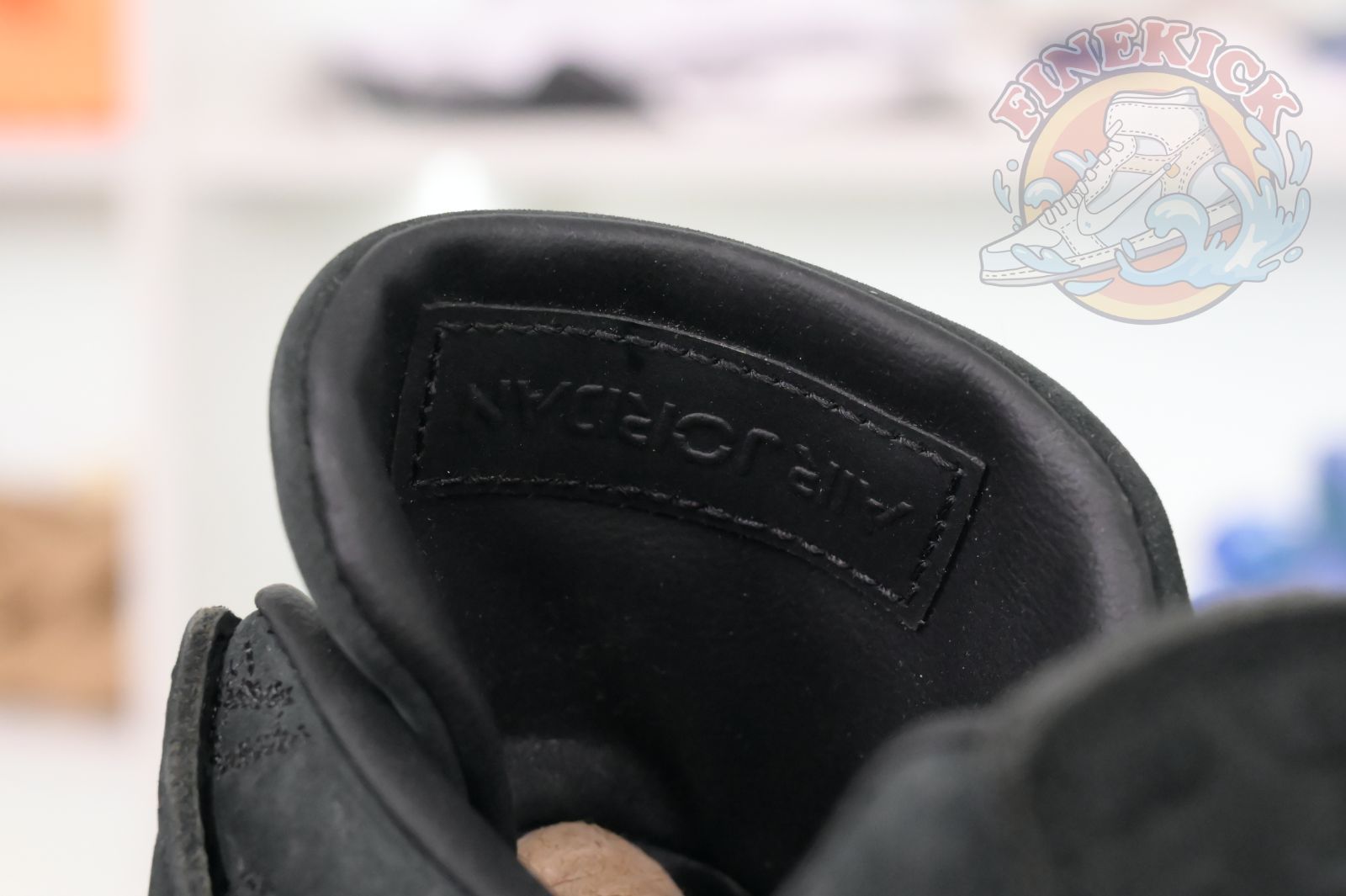 Air Jordan 4 kaws black