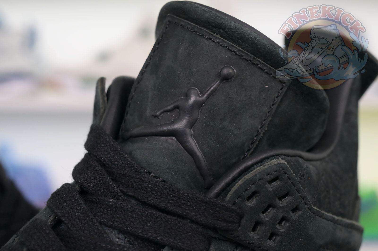 Air Jordan 4 kaws black
