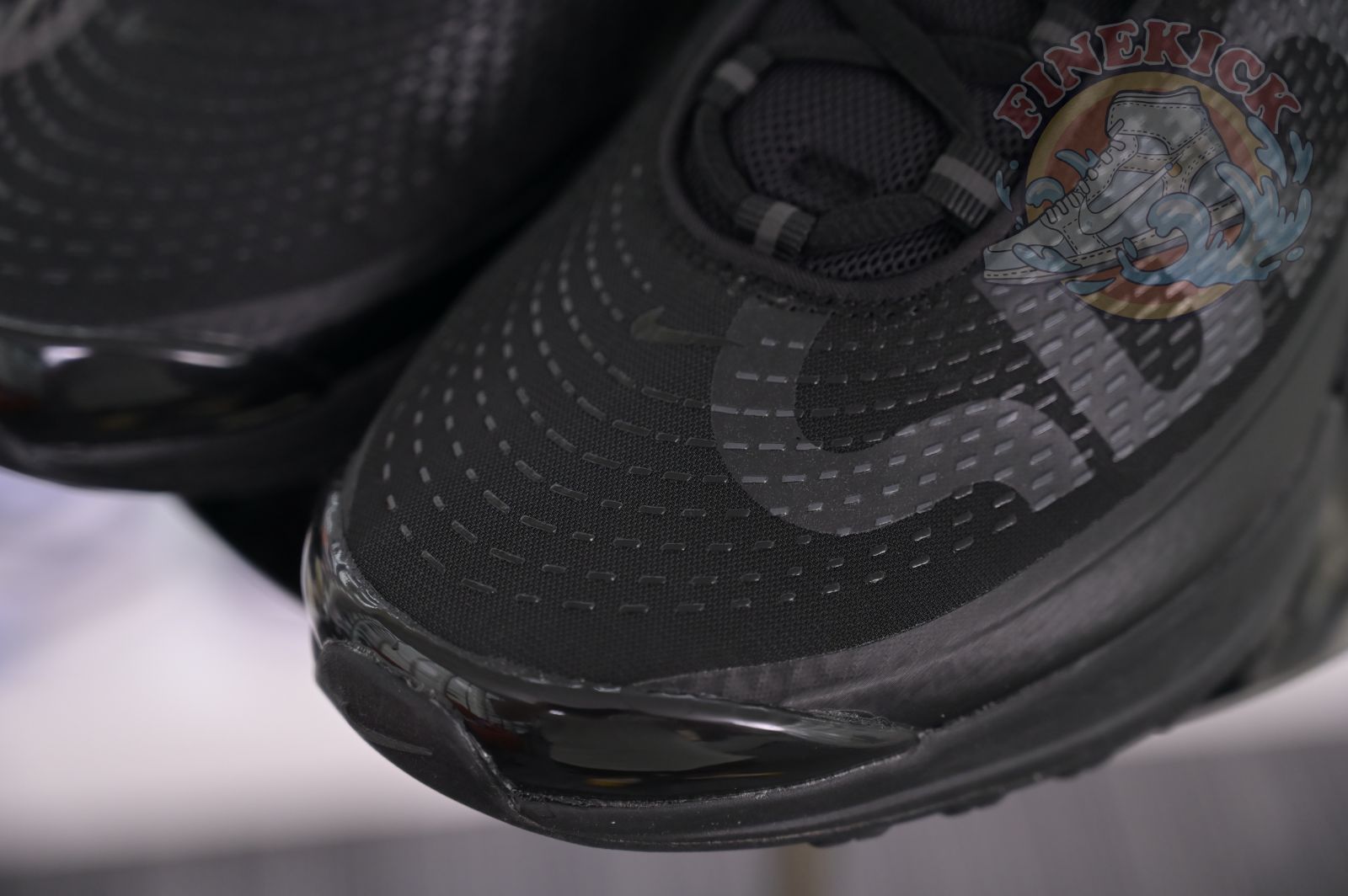 Supreme x Nike Air Max Dn