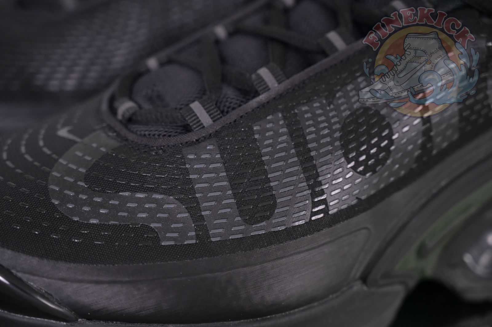 Supreme x Nike Air Max Dn