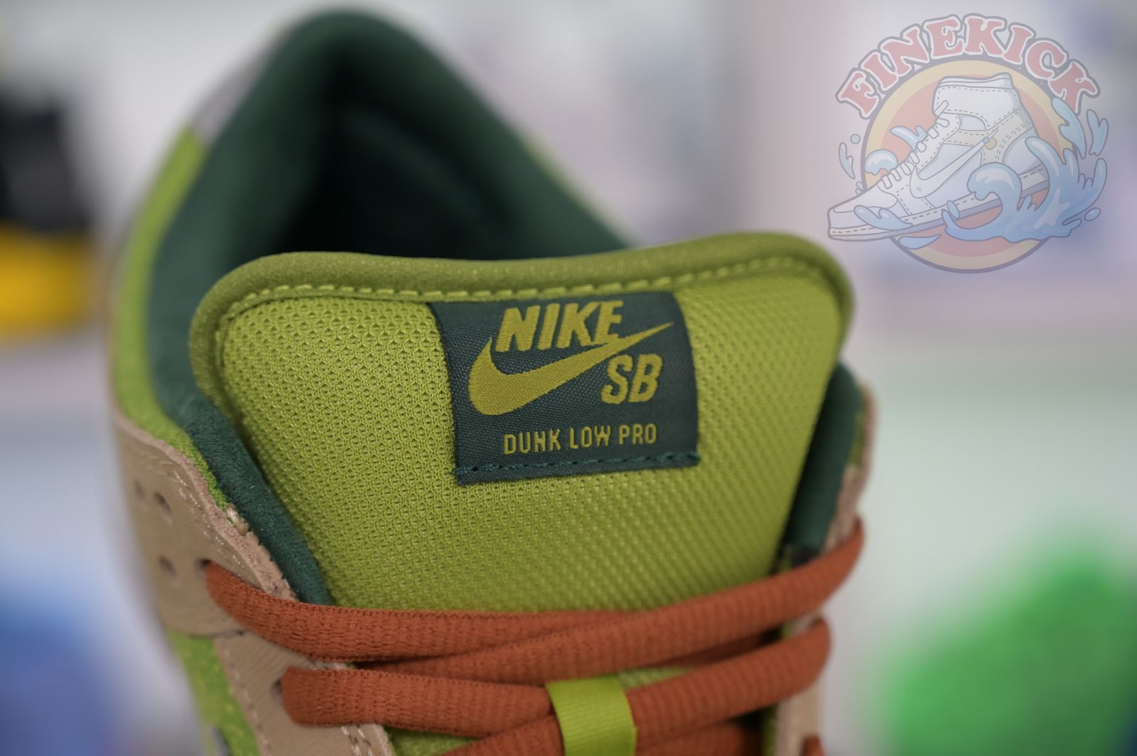 Nike Dunk SB Low