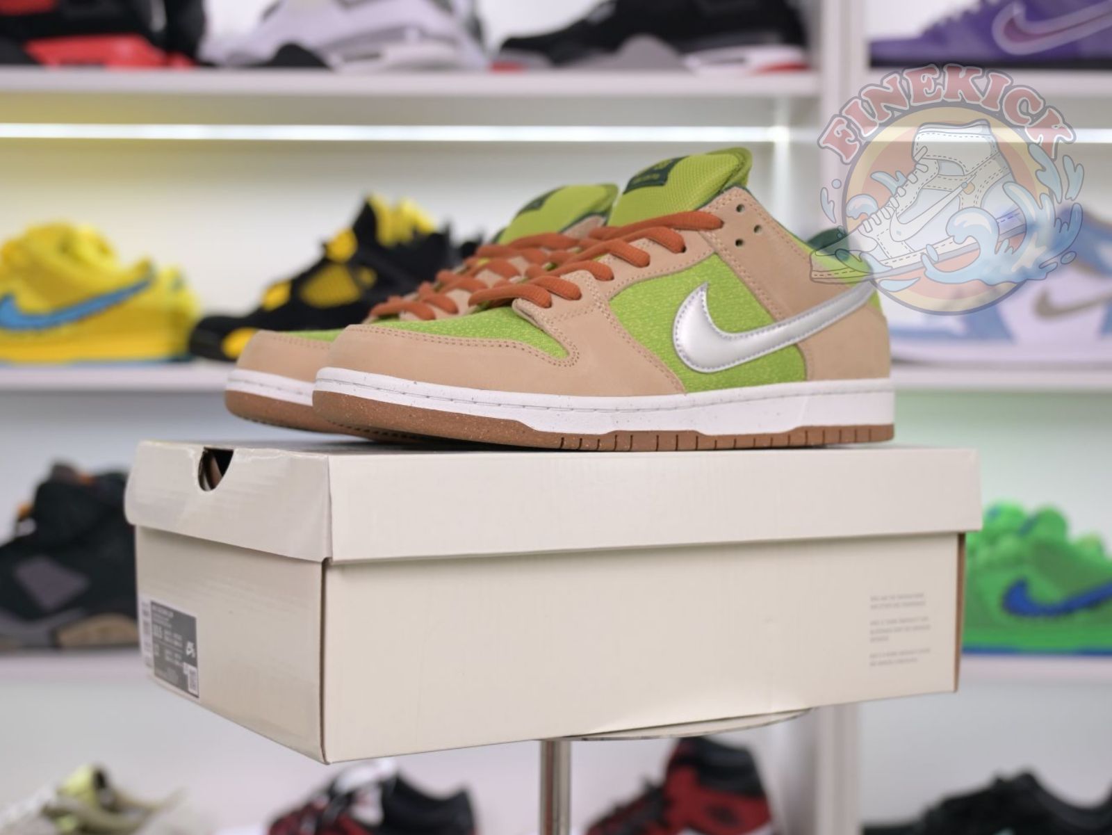 Nike Dunk SB Low