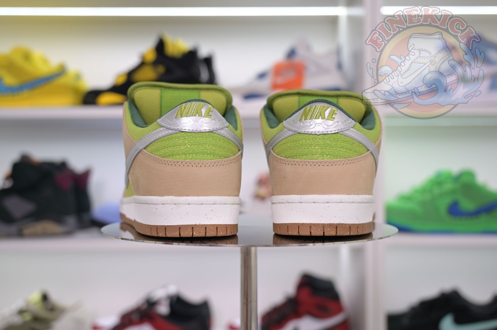 Nike Dunk SB Low