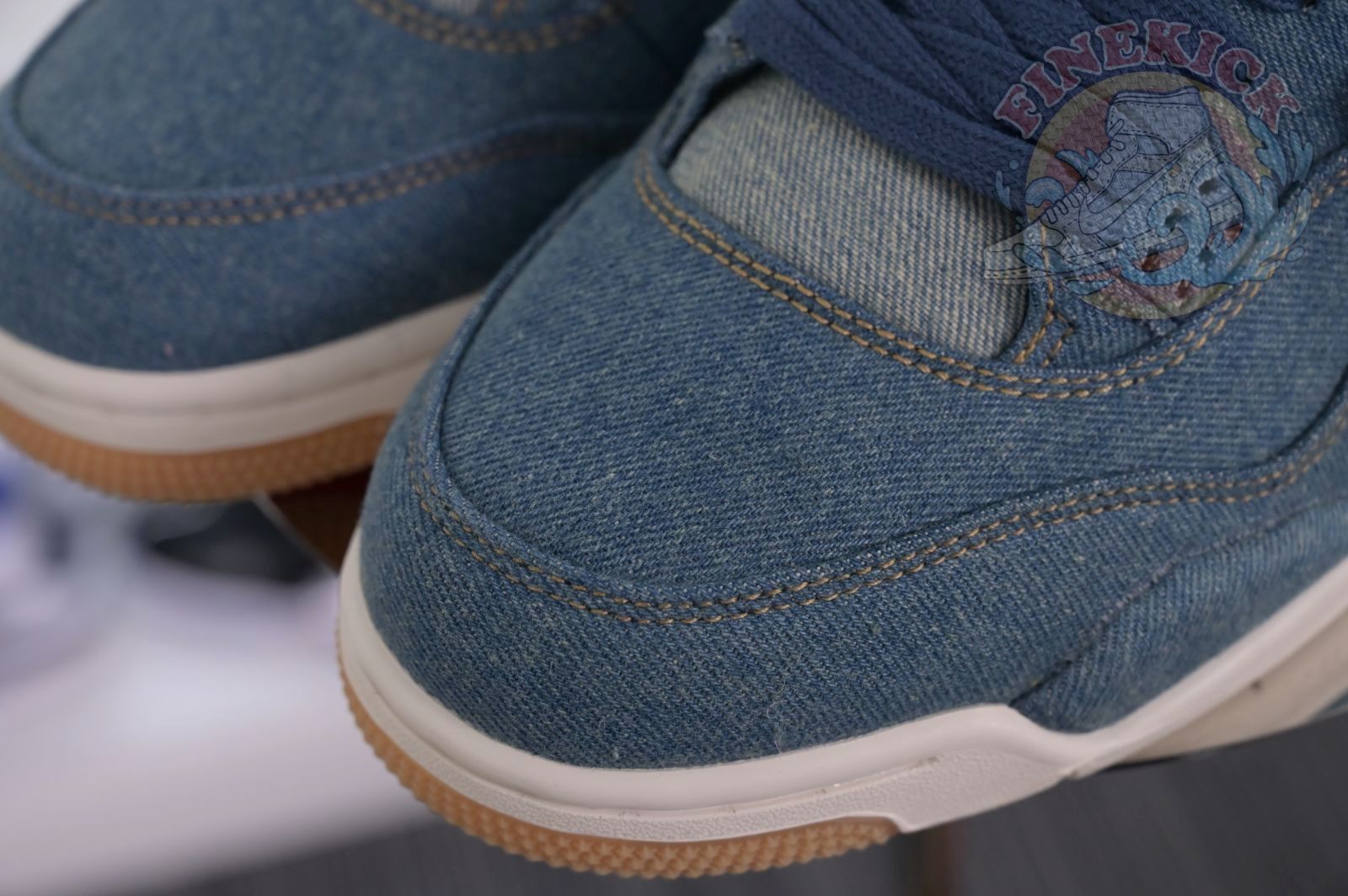 Air Jordan 4 retro levis denim