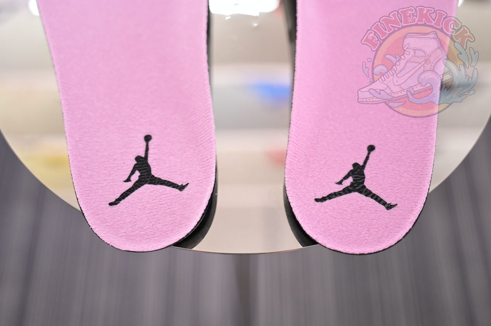 Air Jordan 4“Orchid”