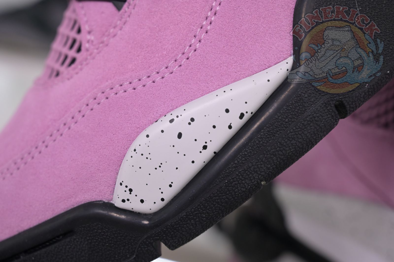 Air Jordan 4“Orchid”