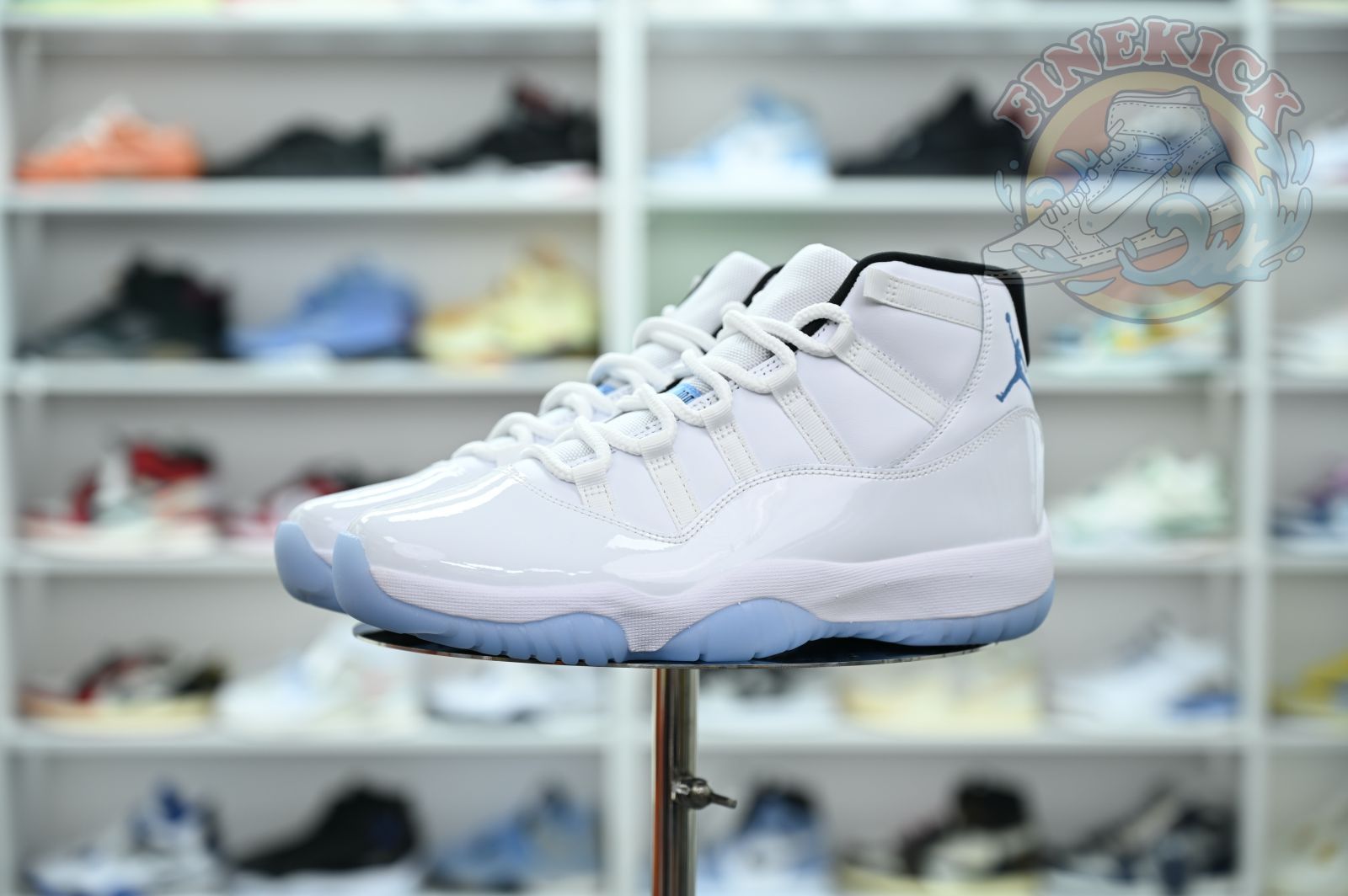 Air Jordan 11“Legend Blue” 2024
