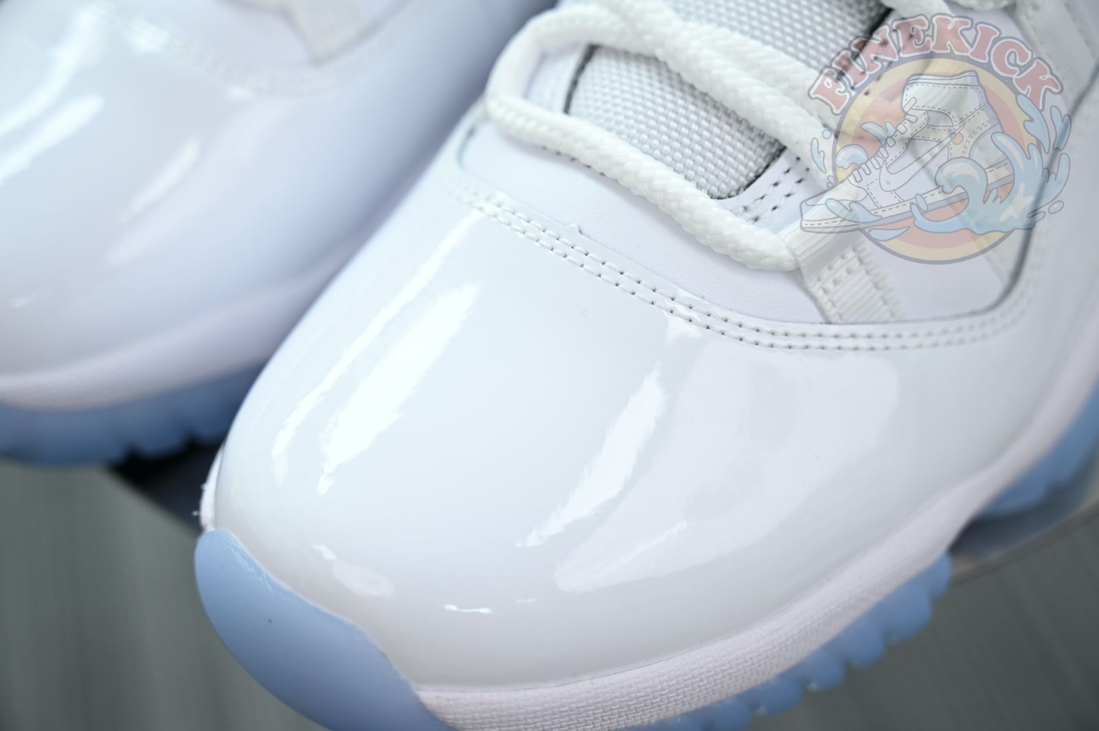Air Jordan 11“Legend Blue” 2024