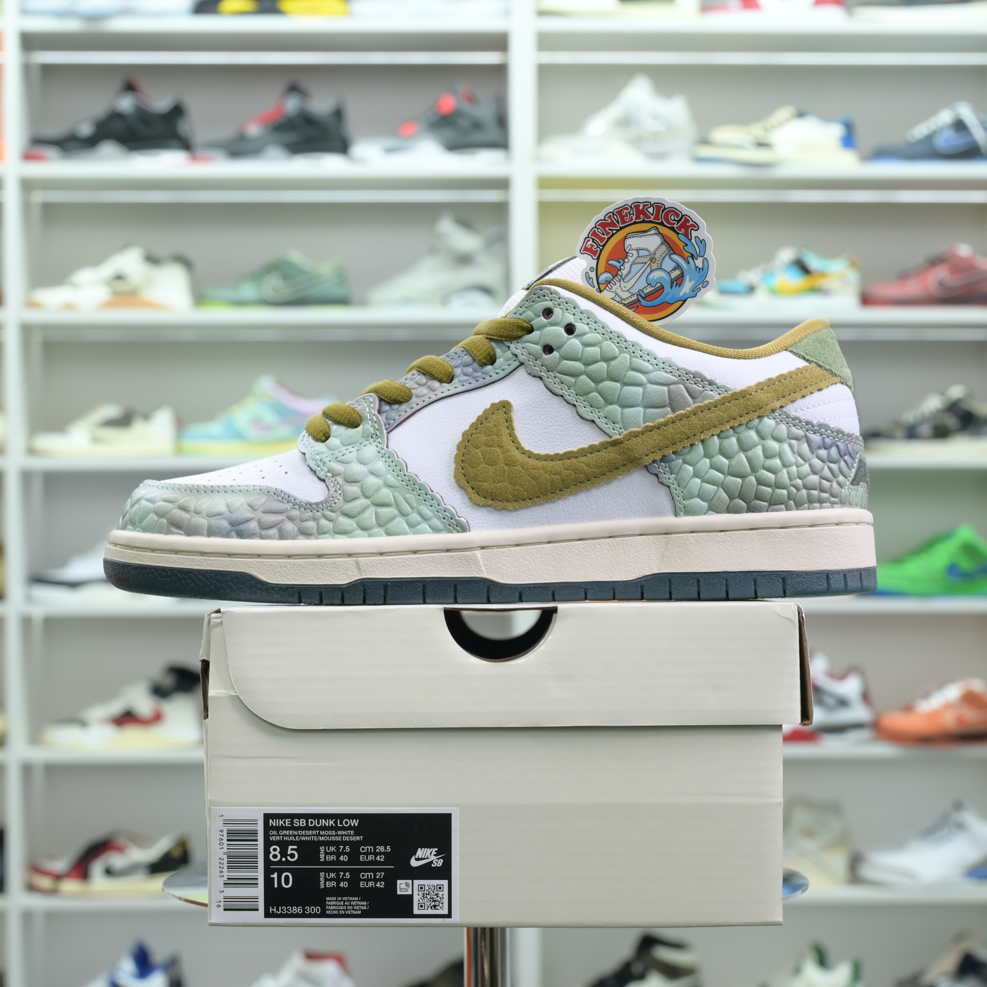 Alexis Sablone x Nike Dunk SB Low