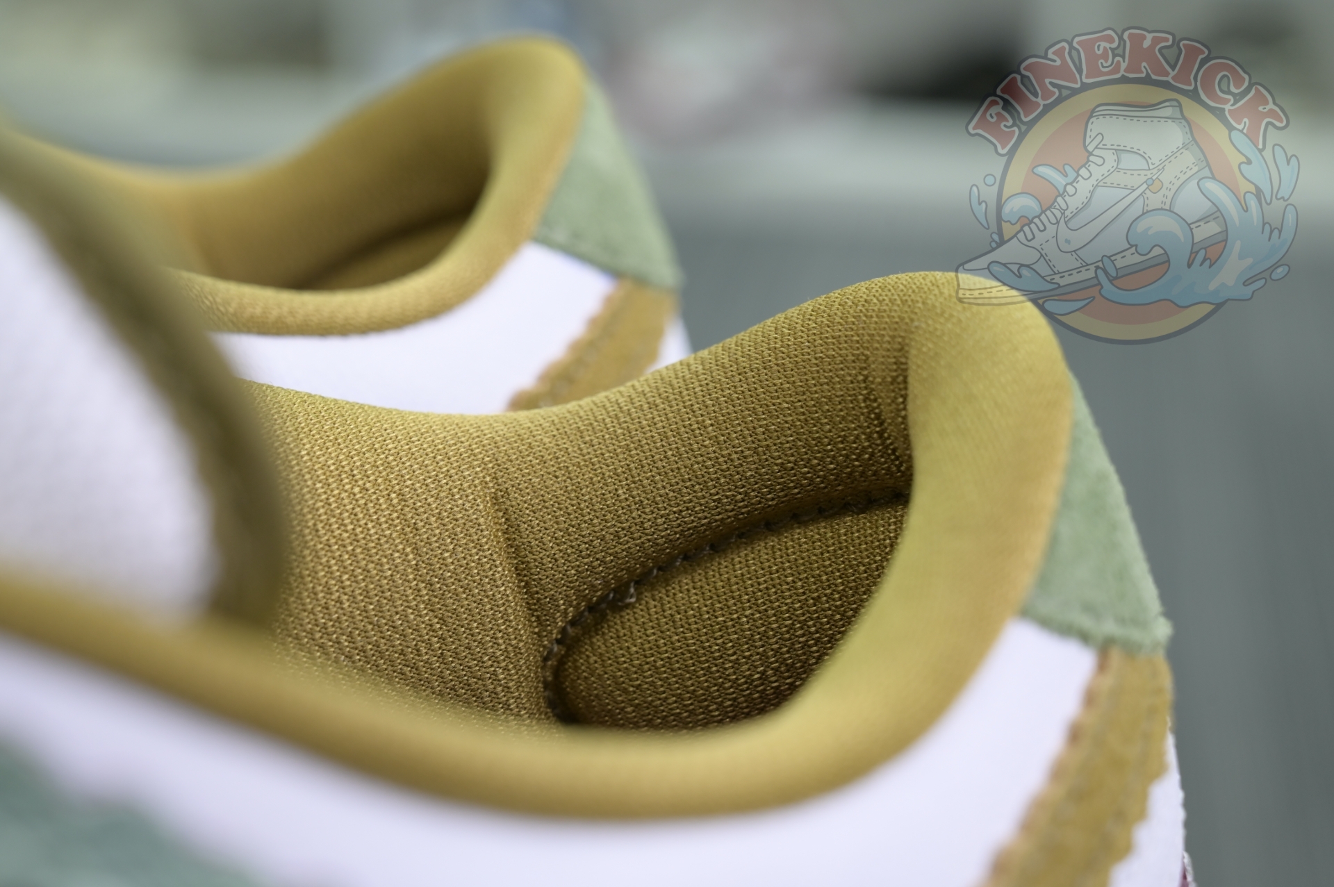 Alexis Sablone x Nike Dunk SB Low