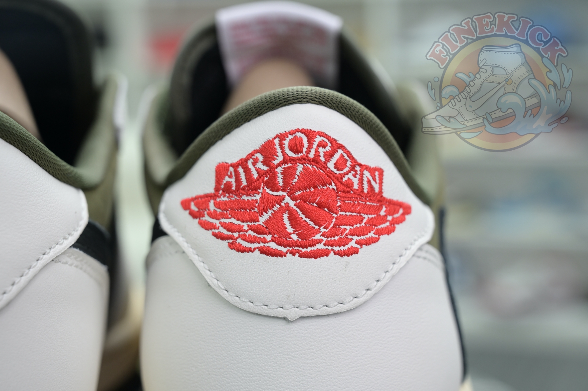 Travis Scott x Air Jordan 1 Low OG “Medium Olive”