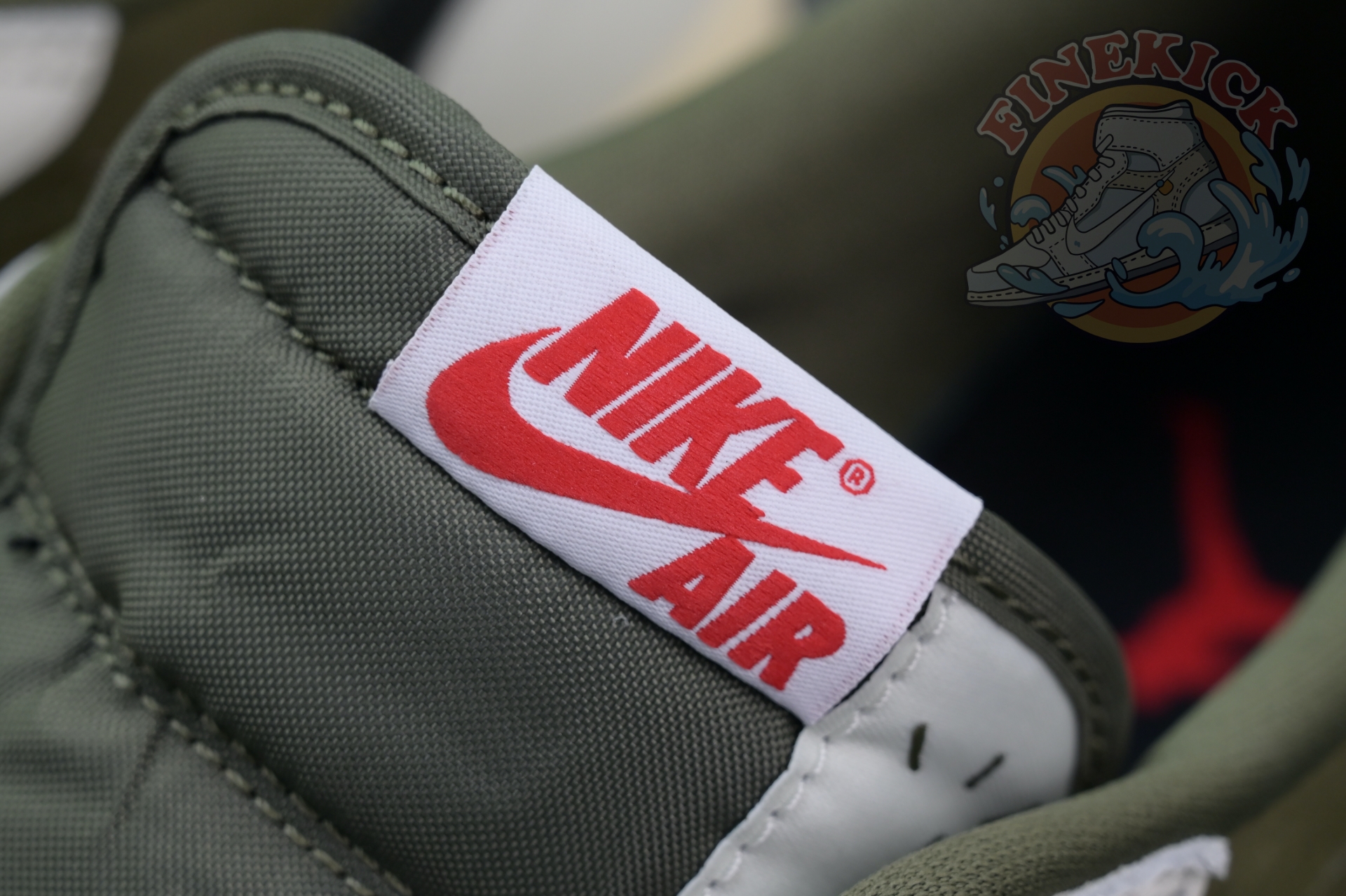 Travis Scott x Air Jordan 1 Low OG “Medium Olive”