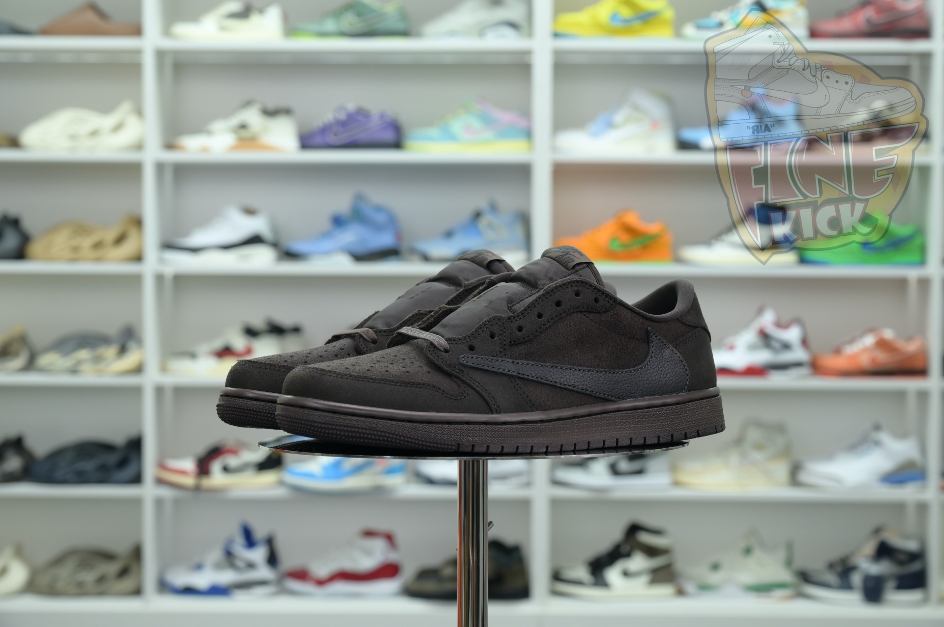Travis Scott x Air Jordan 1 Low OG“Velvet Brown”