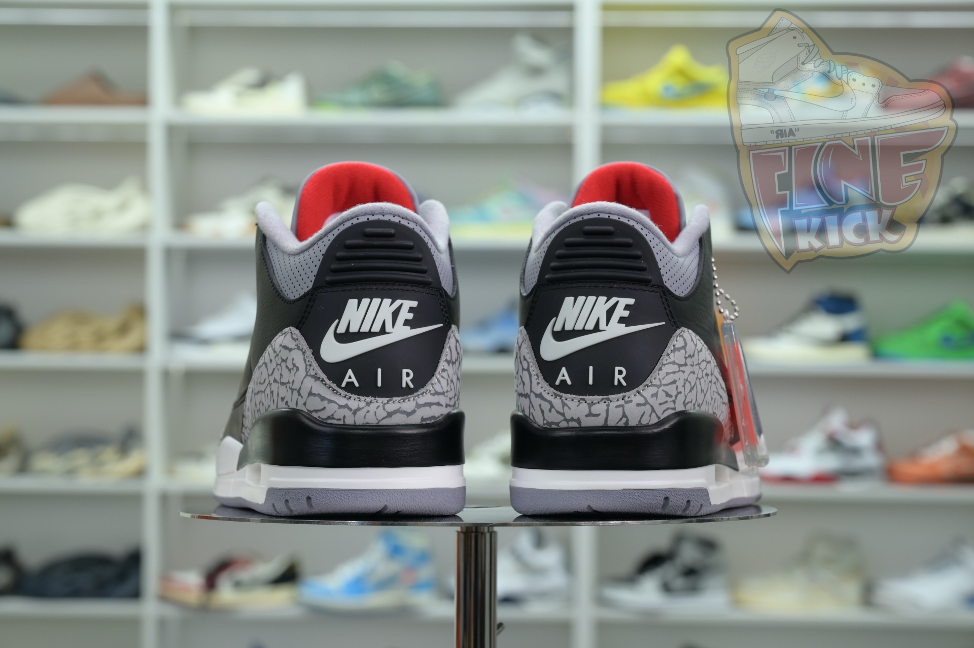 Air Jordan 3“Black Cement Reimagined”