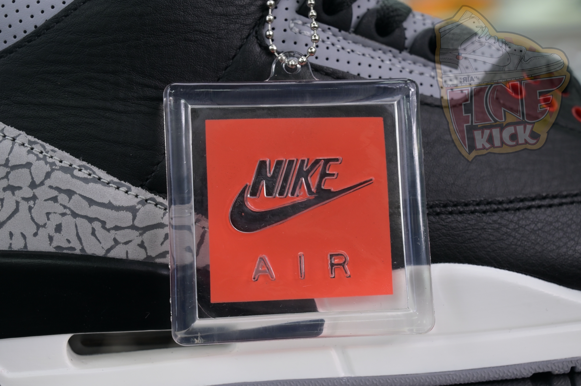 Air Jordan 3“Black Cement Reimagined”