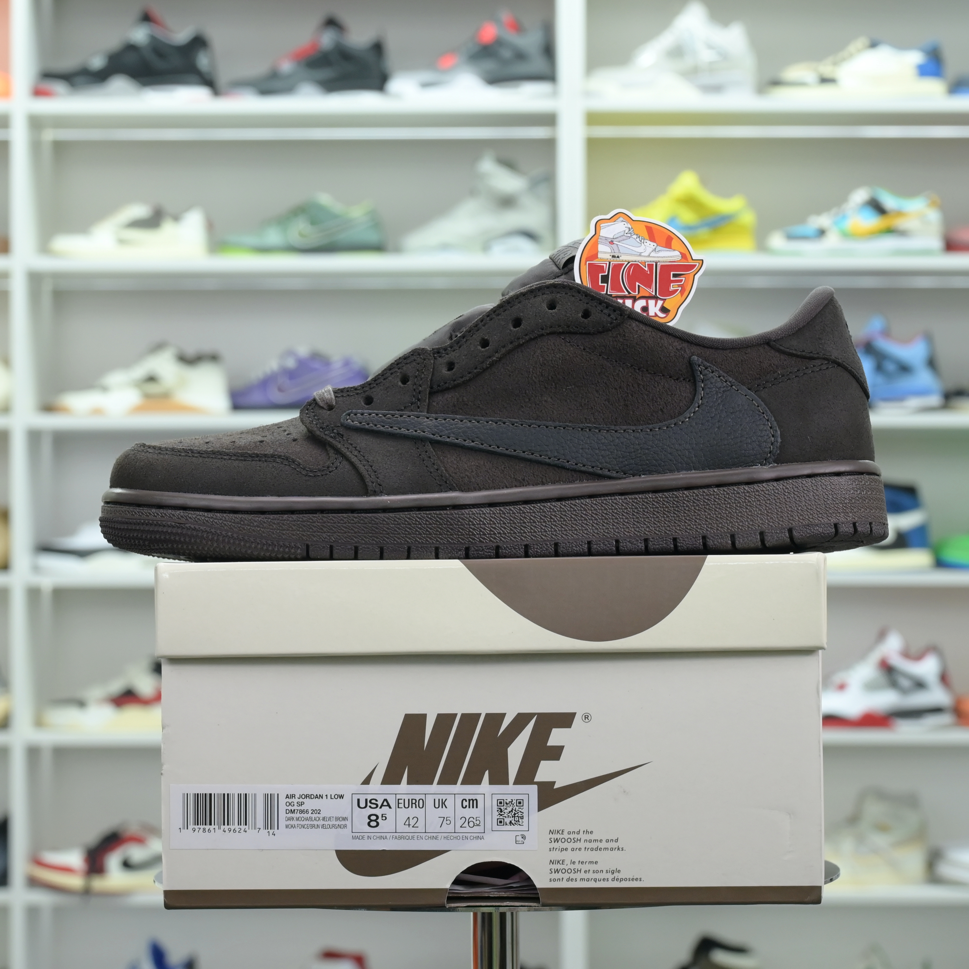 Travis Scott x Air Jordan 1 Low OG“Velvet Brown”