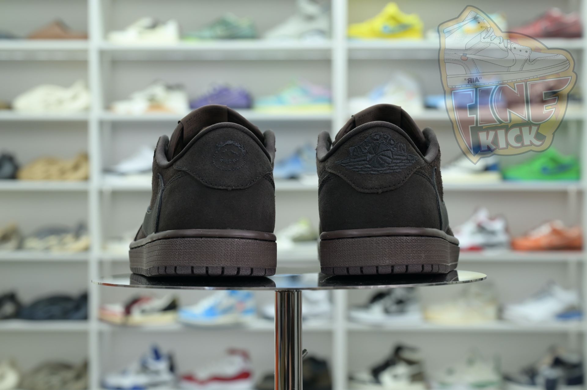 Travis Scott x Air Jordan 1 Low OG“Velvet Brown”