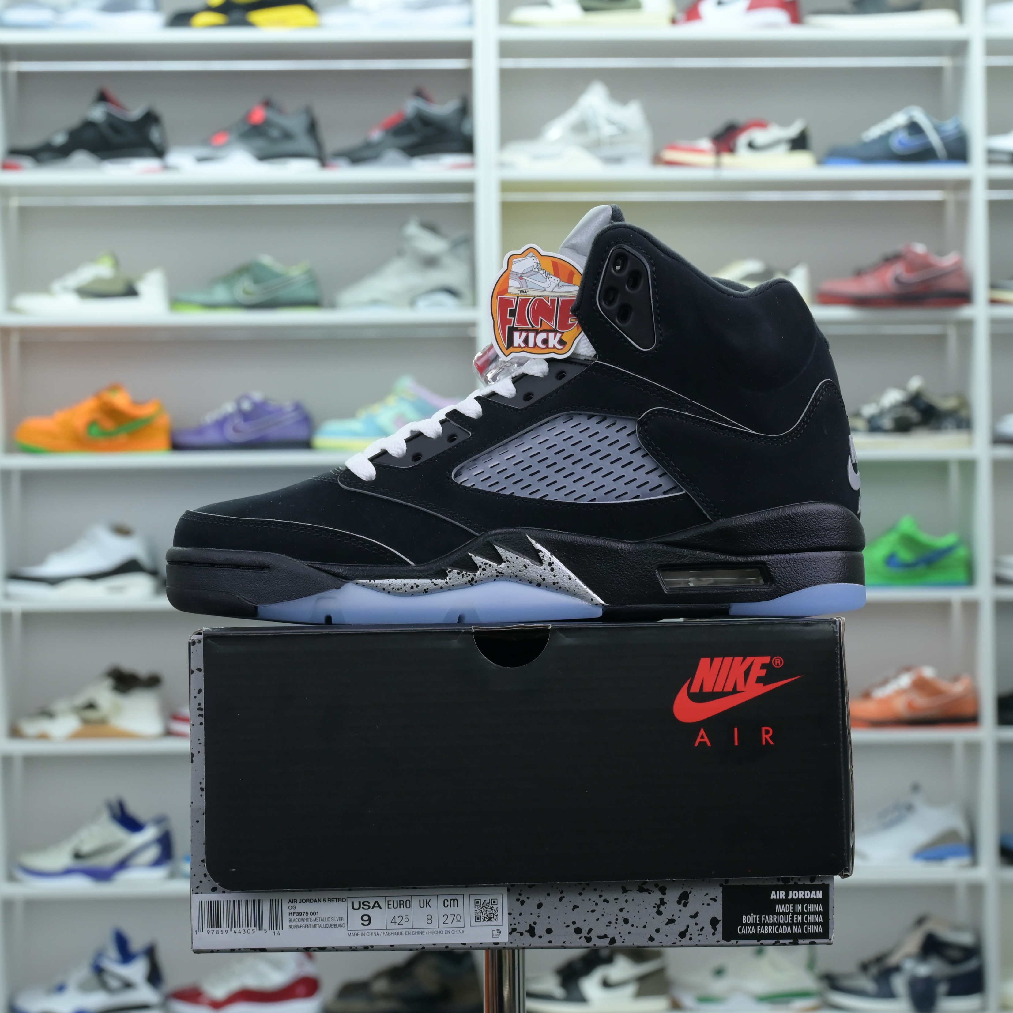 Air Jordan 5“BLACK METALLIC REIMAGINED”