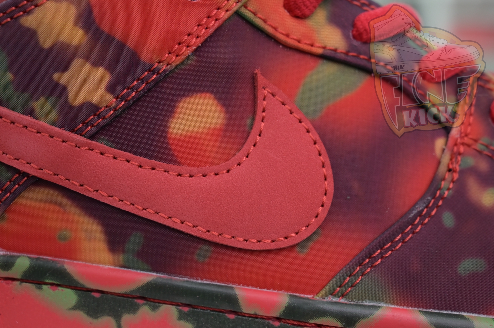 The Wizard of Oz x Nike SBDunk Low“Ruby Slipper”