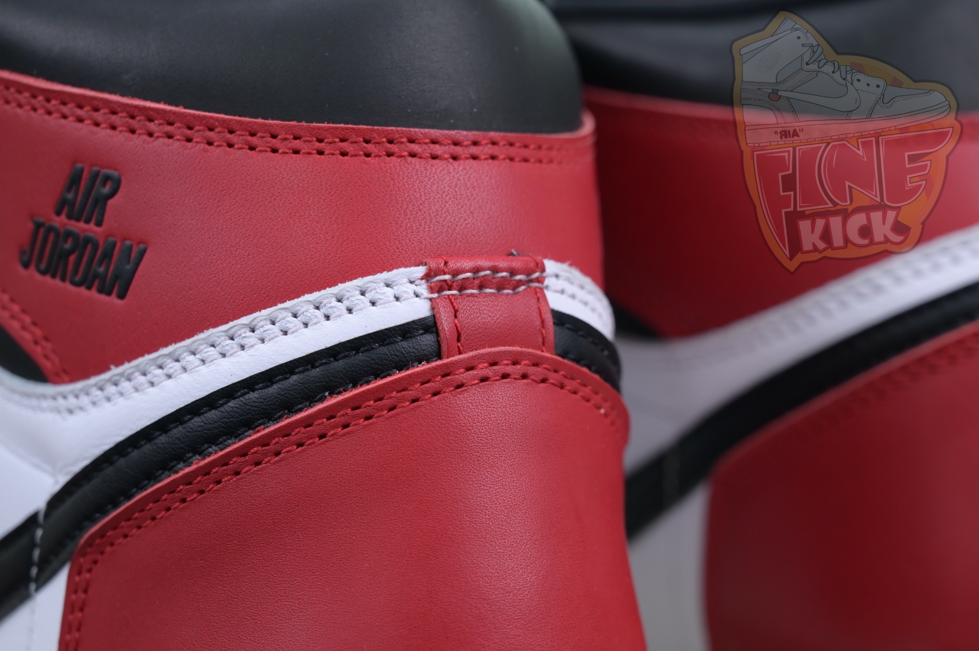 Air Jordan 1High OG“Black Toe Reimagined”