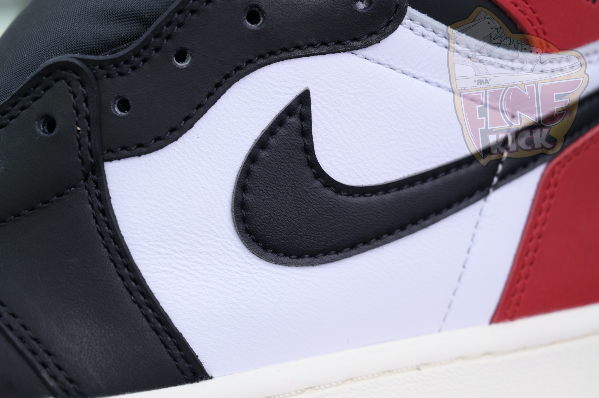 Air Jordan 1High OG“Black Toe Reimagined”
