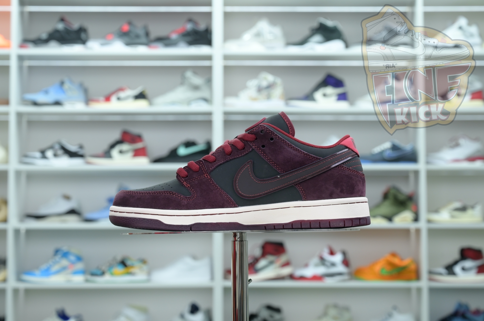 RIOT Skateshop x Nike SB Dunk Low