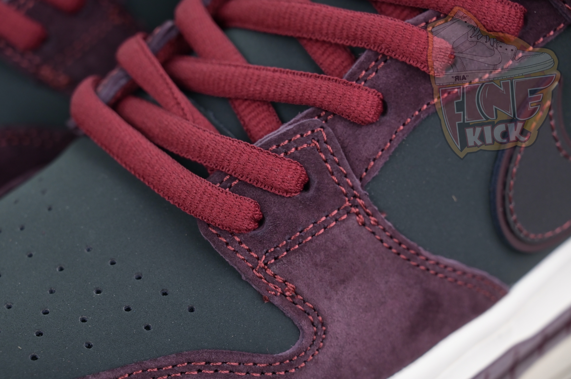 RIOT Skateshop x Nike SB Dunk Low