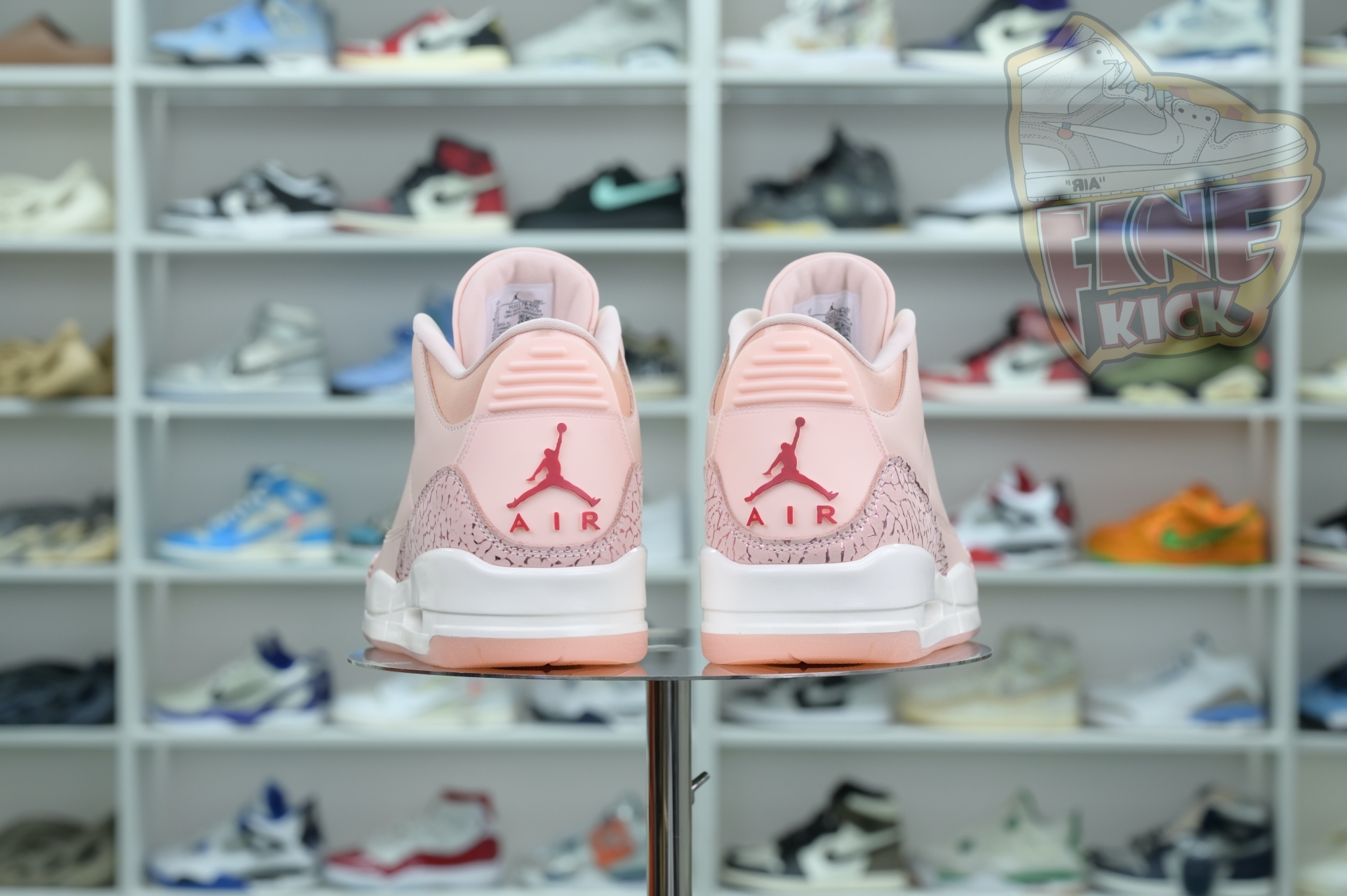 Air Jordan 3 Valentine's Day