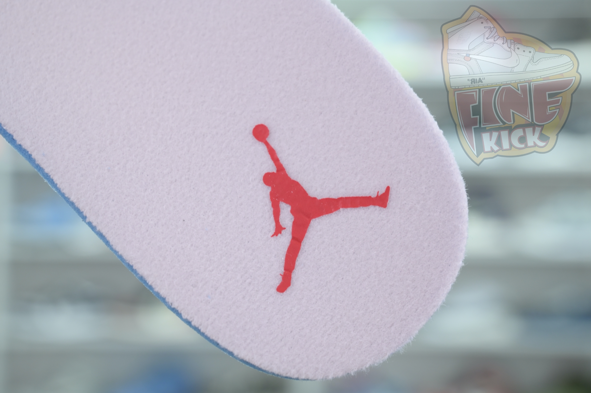 Air Jordan 3 Valentine's Day