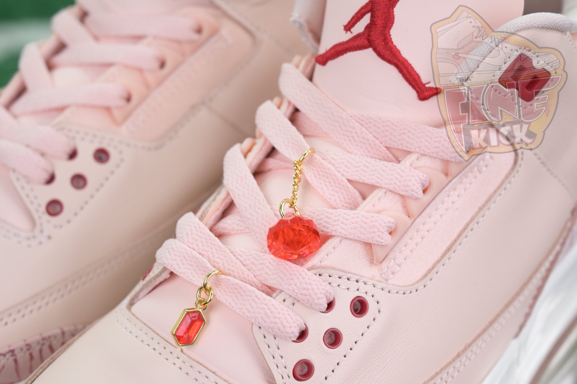 Air Jordan 3 Valentine's Day