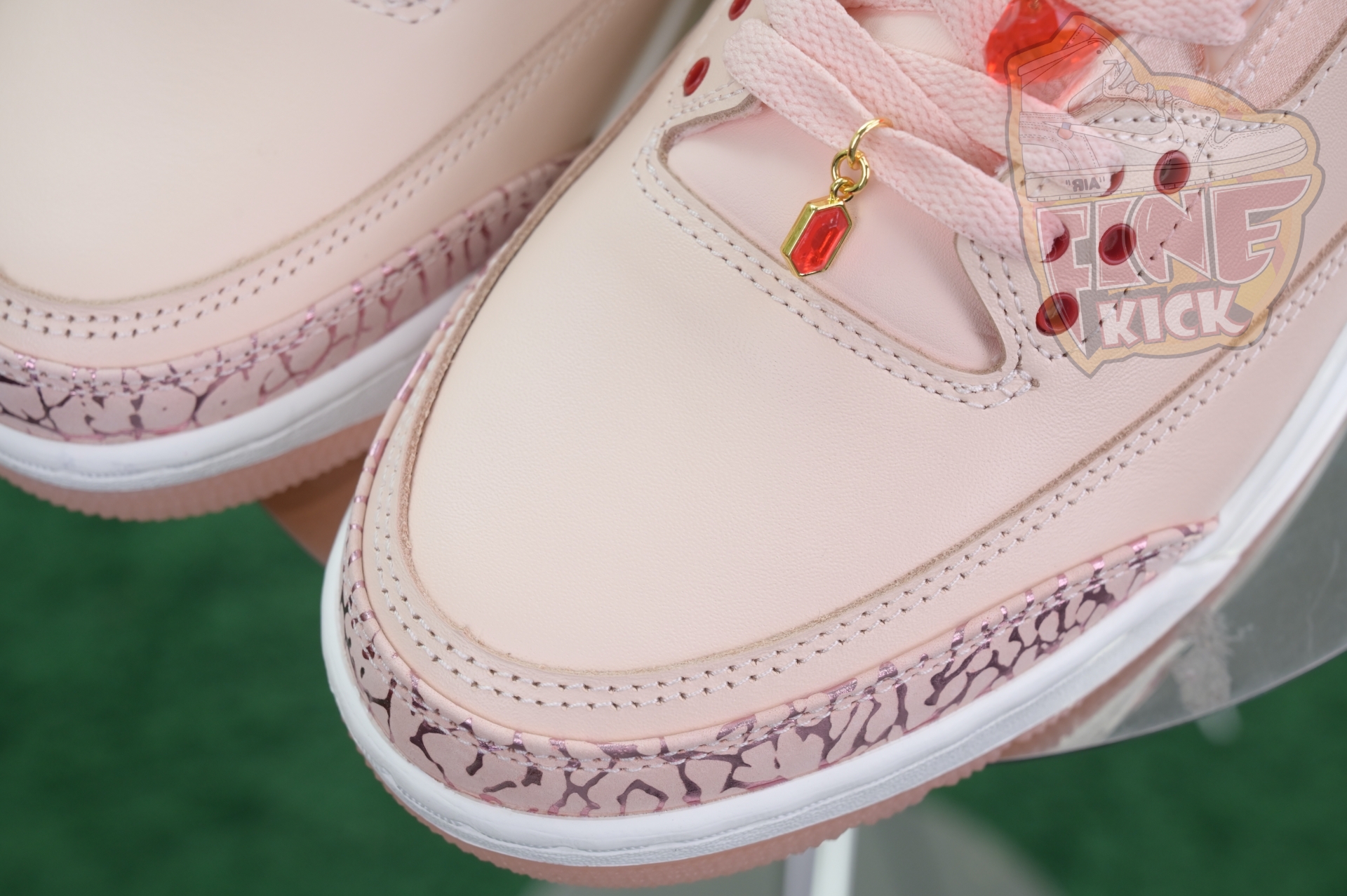 Air Jordan 3 Valentine's Day