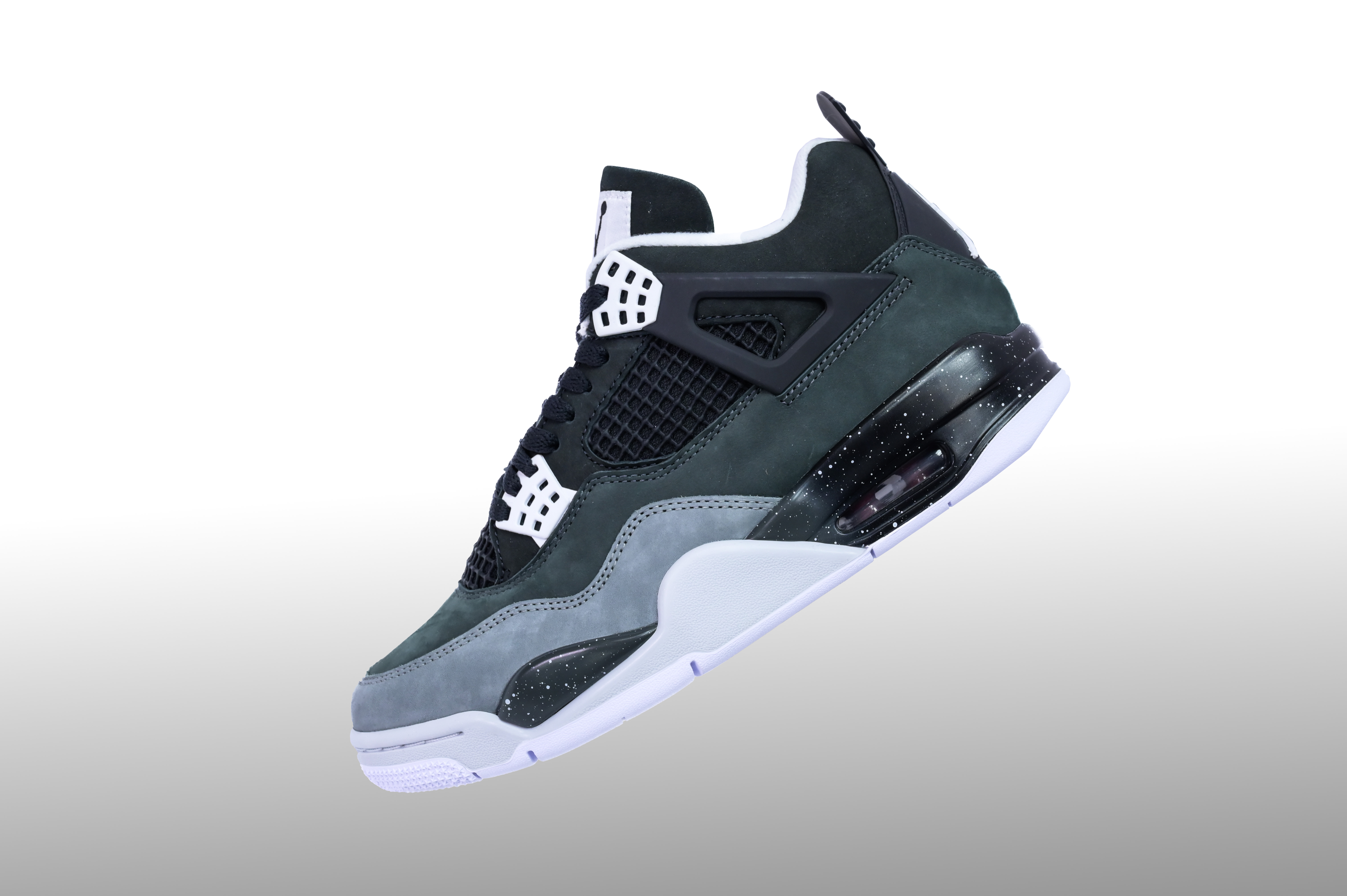 Air Jordan 4