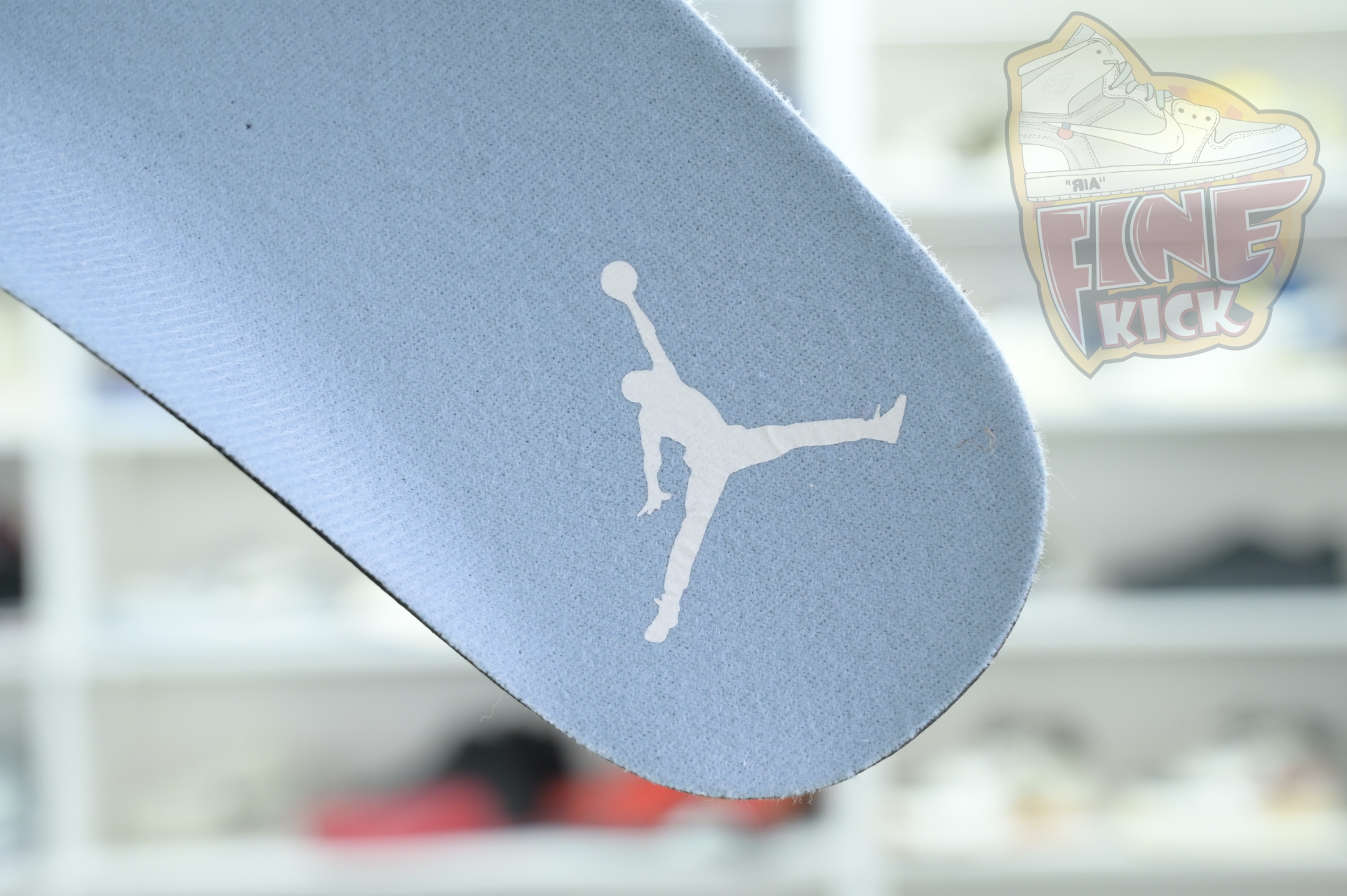 Air Jordan 4“ALUMINUM”