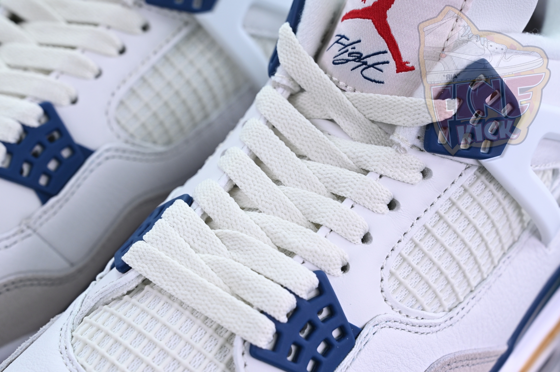 Air Jordan 4 SB “NAVY”