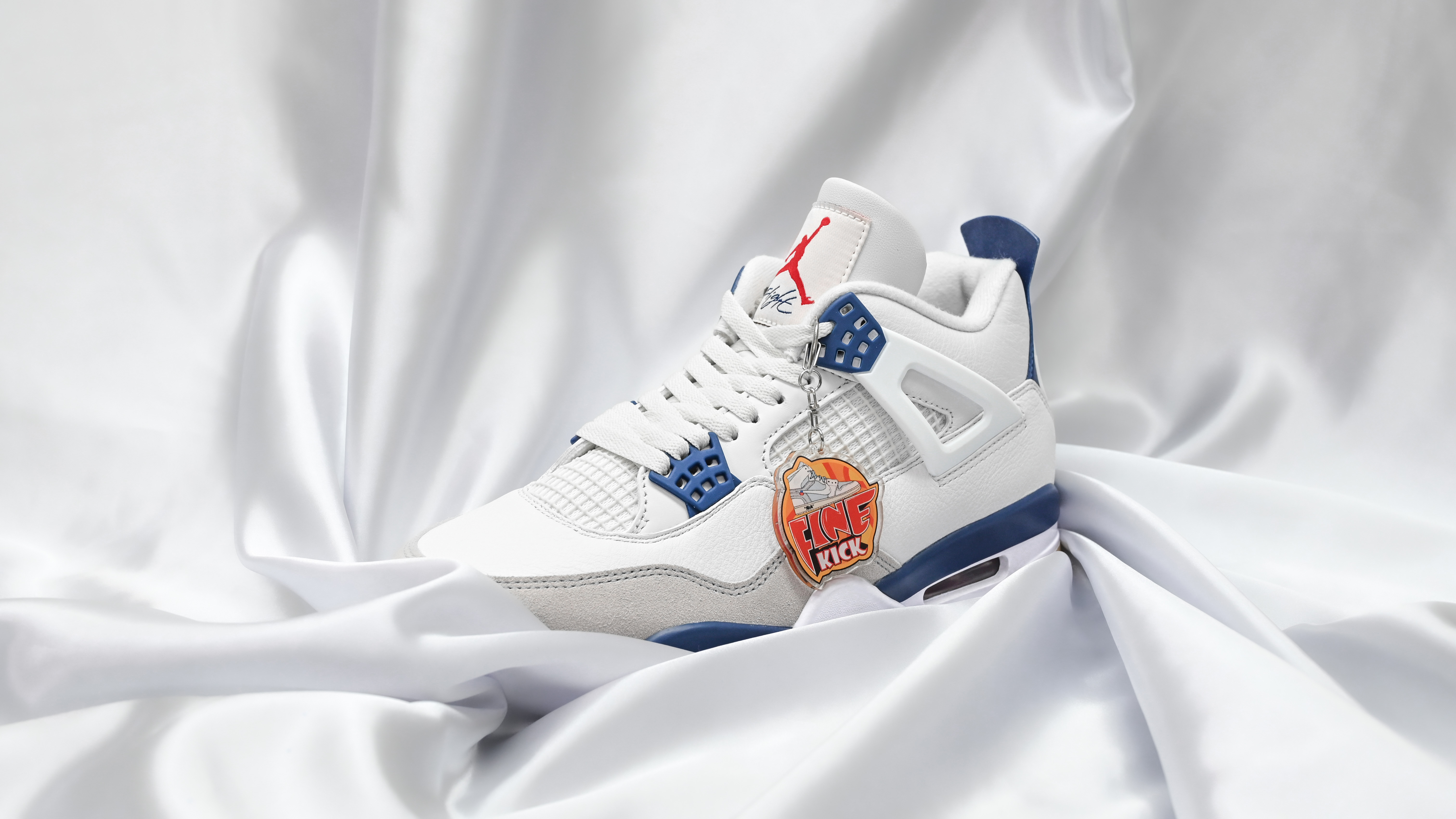 Air Jordan 4 SB “NAVY”