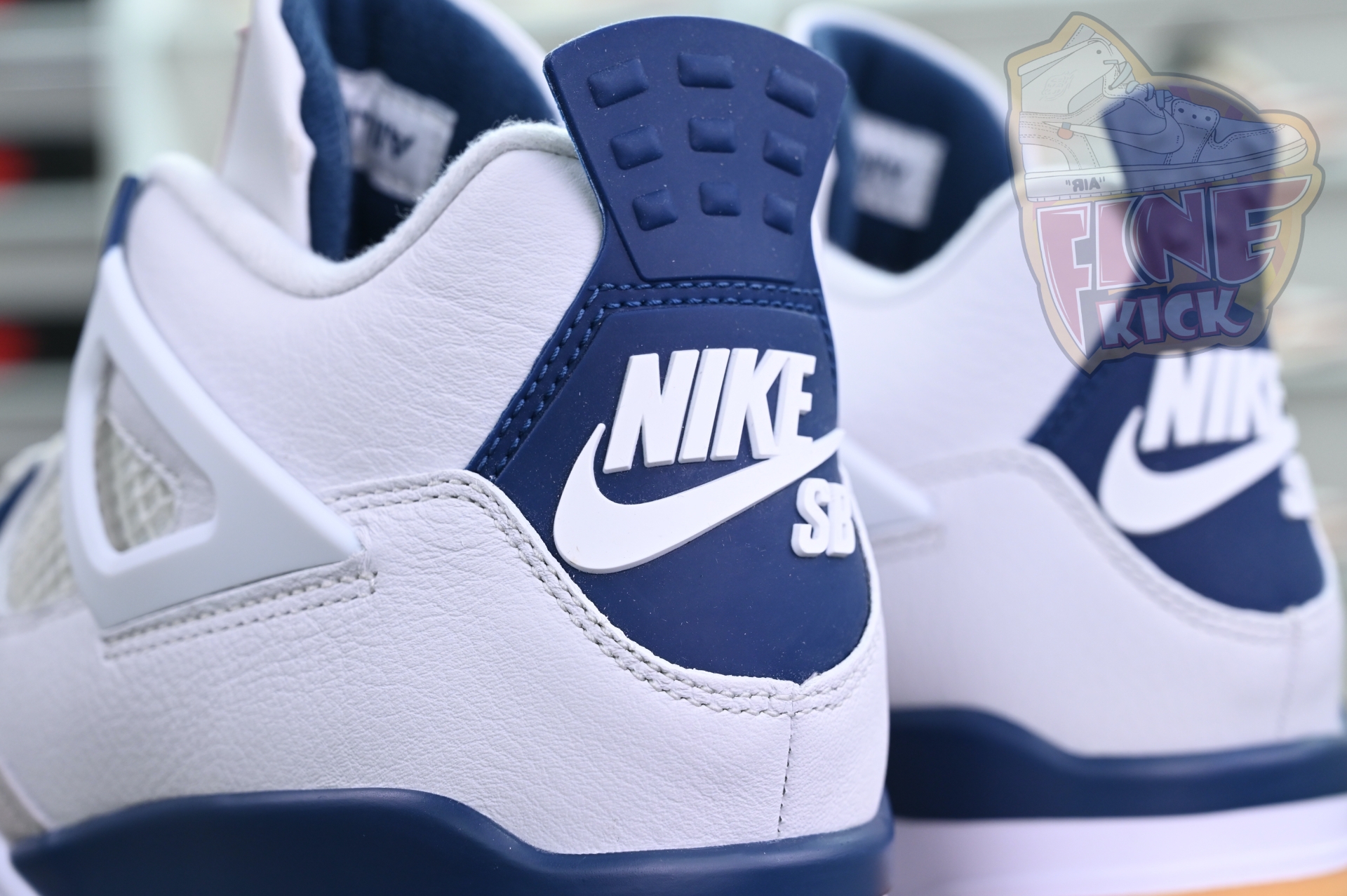 Air Jordan 4 SB “NAVY”