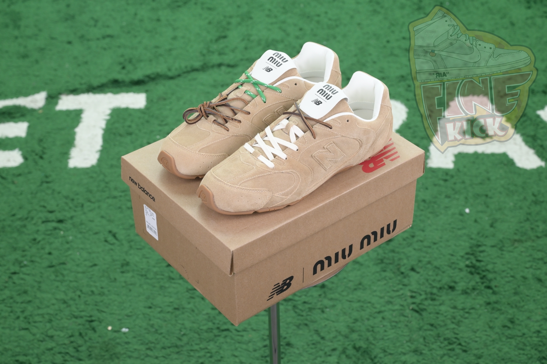 New Balance x MIU MIU NB 530SL