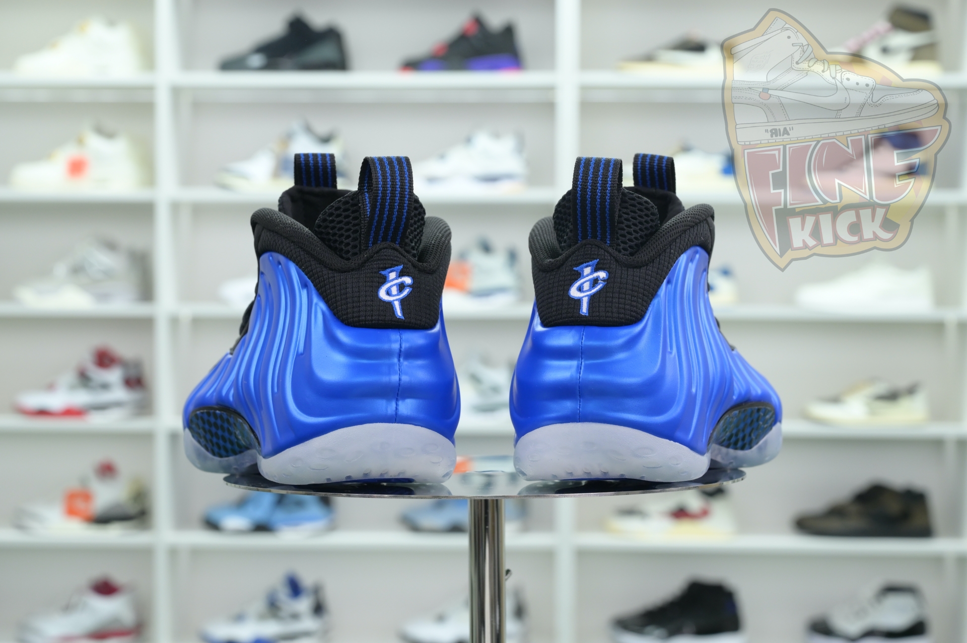 Nike Foamposite One“Dark Neon Royal”