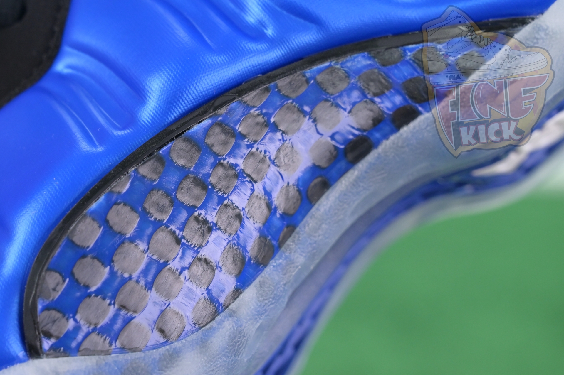 Nike Foamposite One“Dark Neon Royal”